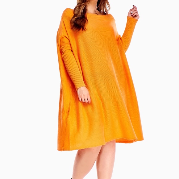 Plus Size Tunic - Picture 2 of 4